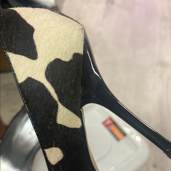 Guess Black and White Slingback Heels - Picture 6 of 9